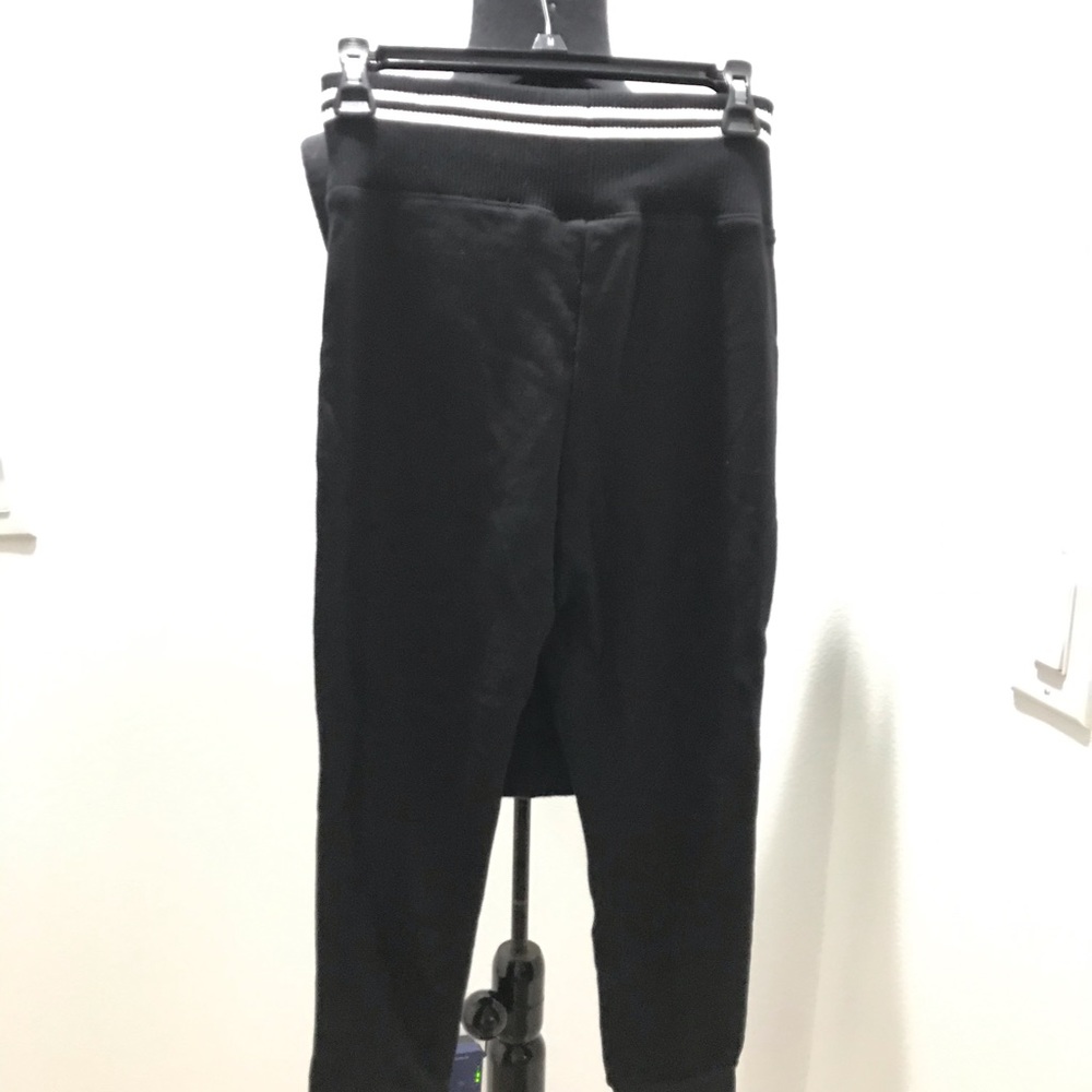 Joggers - Picture 2 of 5